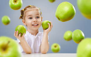 L’idée reçue : « Une pomme chaque matin éloigne le médecin »