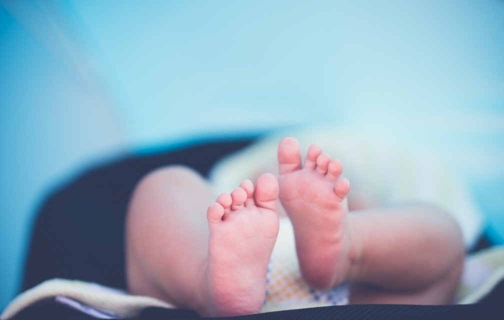 Des substances « potentiellement toxiques » retrouvées dans les couches de bébé