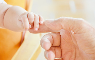 Retour de la bronchiolite, prenez garde aux enfants de vos patients !