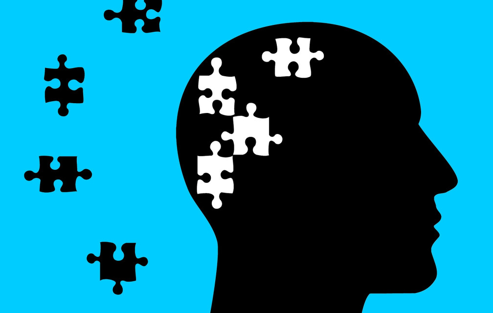 Gencives et Alzheimer : la mystérieuse relation de cause à effet ?