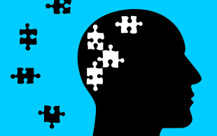 Gencives et Alzheimer : la mystérieuse relation de cause à effet ?