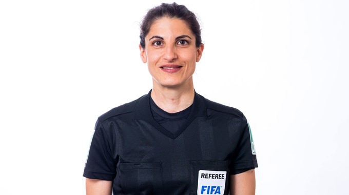 Arbitre de la Coupe du monde 2019 et pharmacienne : qui est Riem Hussein ?
