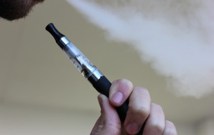 L’e-cigarette, un bon moyen pour arrêter de fumer ?