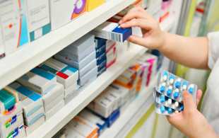 Covid-19 : répondre à la pénurie de médicaments grâce à un système de régulation national