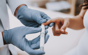 Pourquoi le patient diabétique est une personne à risque / favorable aux infections ?