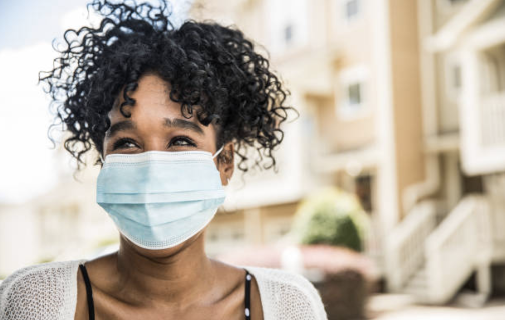 #Maskné : le masque serait-il la cause de notre acné ?