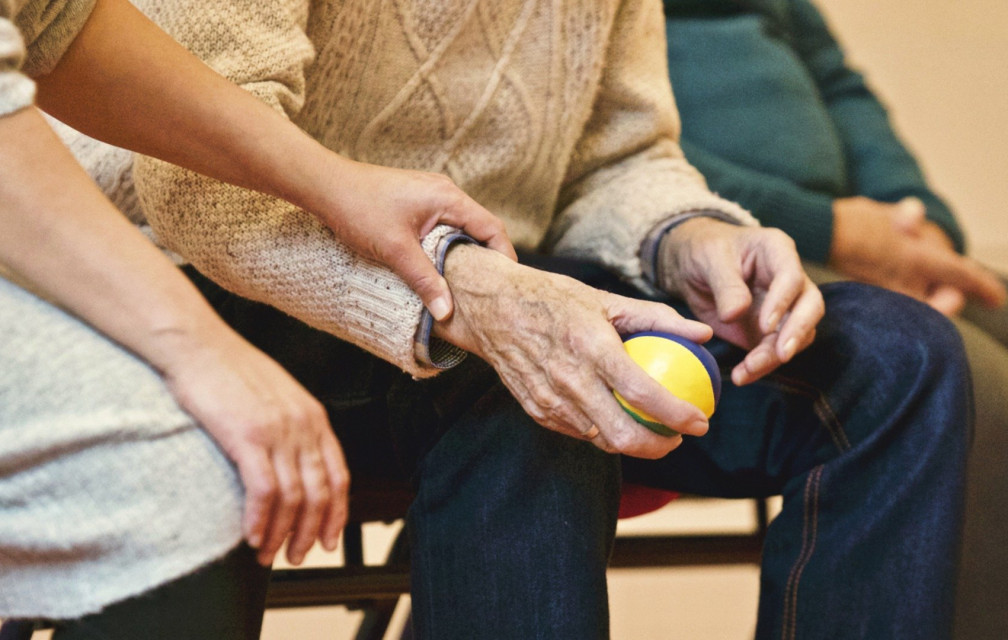 Une nouvelle campagne pour accompagner les seniors durant la crise sanitaire